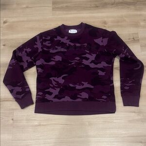 Champion Men's small Dark Purple Camo Crewneck Sweater
